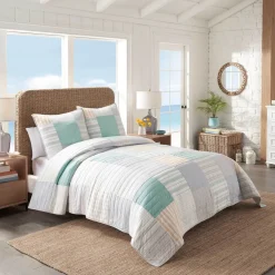 Flash Sale WPH Southern Tide Nautical Mile Quilt Seaglass